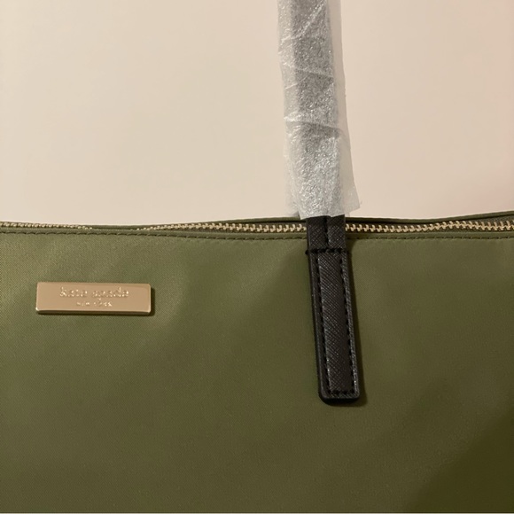 Kate Spade ♠️ insulated tote - Picture 7 of 9